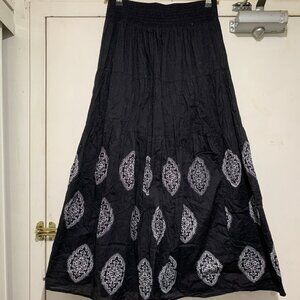 MAJOR MAXI PRINT SKIRTS SIZE M